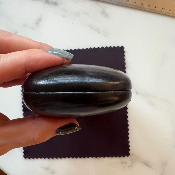 GUCCI Black Leather Suede Interior Hard Clamshell Sunglasses Eyeglasses Case - Picture 7 of 12